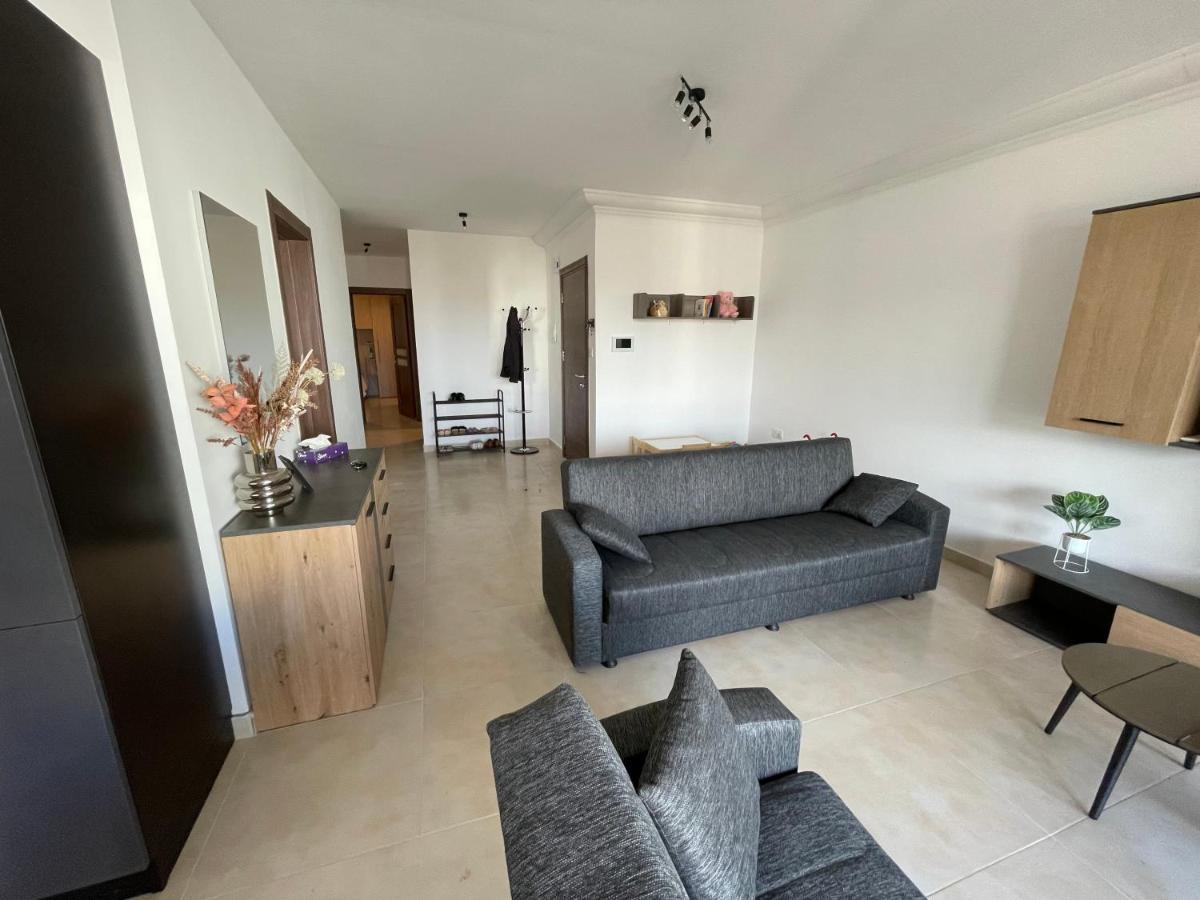 Blue Skies Family Apartment With Terrace St. Paul's Bay Exteriör bild